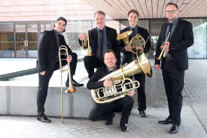 Das Profi-Bläserensemble „Classic Brass“. Foto: Band