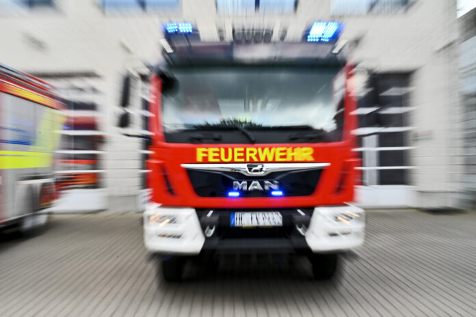 Die Feuerwehr war in Velbert im Einsatz. Symbolfoto: Mathias Kehren