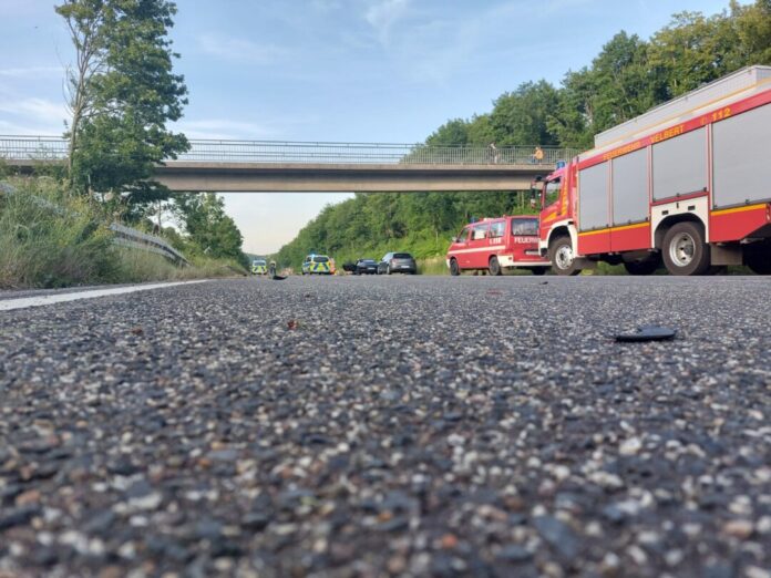 Unfall A44 Velbert