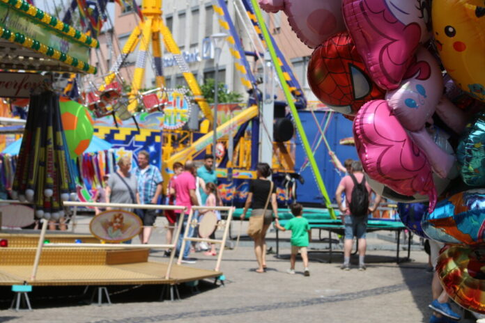 In Mettmann ist Kirmes. Foto: Volkmann/Archiv