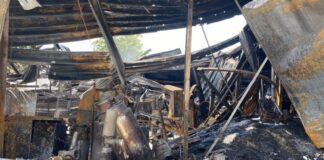 Die Halle brannte inklusive der darin befindlichen Gegenstände komplett nieder. Foto: Feuerwehr Haan
