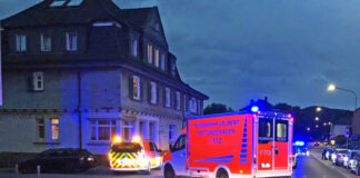 Die Unfallstelle in Bonsfeld am späten Abend. Foto: Polizei