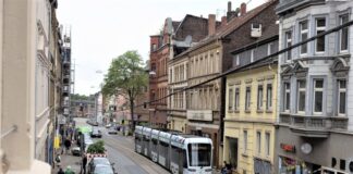 Frühlingserwachen auf der Bochumer Straße in Gelsenkirchen. Foto: Gerd Kaemper/gkfoto.de