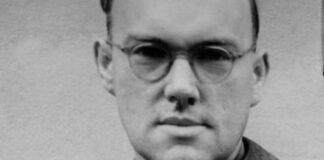 Eine Aufnahme von Hans Kramarz als Häftling im US-CIC-Camp Moosburg. Bildrechte: Sammlung Volkmar Kramarz