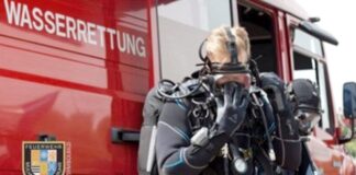 Passanten retteten einen Mann aus der Ruhr. Foto: FW Mülheim an der Ruhr