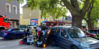Ein Blick auf die Einsatzstelle in Essen-Vogelheim. Foto: Feuerwehr Essen