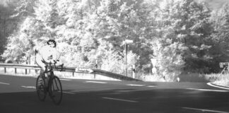 Dieser Rennradfahrer war mit 62 km/h durch eine 30er-Zone geradelt. Foto: Polizei