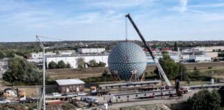 Die Brückenteile sind da: Die Uechtingstraße bleibt in Richtung Buer bis zum Ende der Baumaßnhme eine Einbahnstraße. Foto: Stadt GE