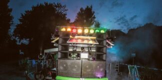 An der "Tuktuk-Stage" gibt es satten Sommer-Sound. Foto: Blockbuster Soundsystem