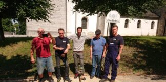 Wasser im Dorf gibt es behelfsmäßig - nun sieht der Verein eine Chance für einen Trinkwasserbrunnen. Foto: BV Düssel/Archiv