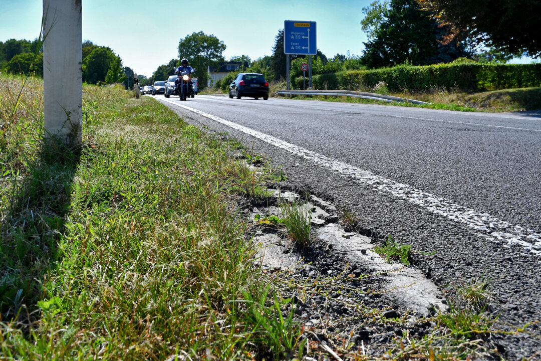 Die Kuhlendahler Straße wird saniert. Foto: Mathias Kehren