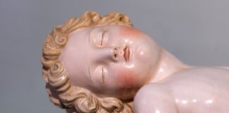 In der „Offenen Museumswerkstatt“ dienen die Werke von Johann Peter Melchior als Vorbild für die eigenen Modelle. Foto: Achim Blazy
