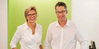 Zu Gast sind die Hausärzte Karin Bürger-Halbedel und Thorsten Kober vom neuen Gesundheitszentrum Florastraße. Foto: BV Metzkausen