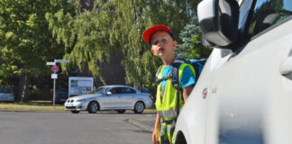 Sicherer Schulweg: Die Polizei mahnt zu Vorsicht im Straßenverkehr. Foto: Polizei