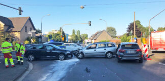 Bei dem Unfall entstand ein Sachschaden in Höhe von rund 15.000 Euro. Foto: Polizei