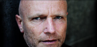 Der Theaterschauspieler und Sänger Roland Matthies kommt aus Berlin nach Mettmann. Foto: Stefan Klüter