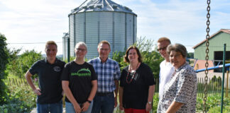 Sebastian, Charlotte und Bernd Kneer, Kerstin Griese MdB, Benedikt und Beate Kneer. Foto: Büro Griese