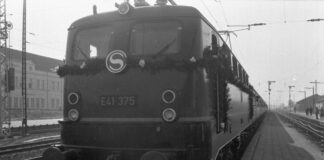Vor 150 Jahren wurde die Bahnlinie zwischen den Städten Düsseldorf, Ratingen und Essen eröffnet. Das Foto zeigt den S-Bahnhof in Ratingen-Ost. Foto: Stadtarchiv Ratingen