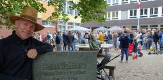 Michael Baaske in Lintorf - das Foto entstand noch vor dem Unwetter. Foto: Spielmobil