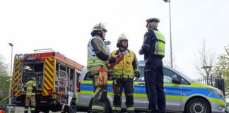 Feuerwehr und Polizei sind zu einem Brand am Skatepark in Ratingen-West alarmiert worden. Foto: Polizei