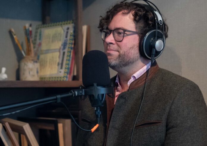 Dr. med. Lucas Hirner, geschäftsführender Oberarzt Urologie, informiert im Gesundheitspodcast über Inkontinenz bei jungen Menschen. Foto: Kiirmes/Helios Dr. med. Lucas Hirner, geschäftsführender Oberarzt Urologie, informiert im Gesundheitspodcast über Inkontinenz bei jungen Menschen. Foto: Kiirmes/Helios