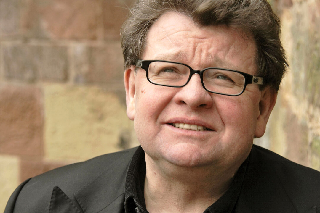 Klaus Grabenhorst besucht den Ludgerustreff in Heiligenhaus. Fotorechte: Grabenhorst