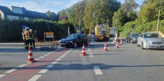 Bei einem Abbiegevorgang in Erkrath nahm eine eine 51-Jährige einen Pedelecfahrer zu spät wahr. Foto: Polizei