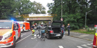 Unfallstelle am Lindenplatz in Hilden. Foto: Polizei