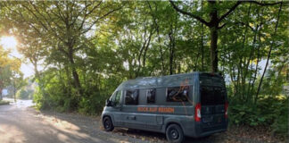 Das Wohnmobil der Marke Knaus wurde am Dienstag in Erkrath entwendet und konnte dank eines im Fahrzeug verbauten GPS-Trackers in Volmarstein sichergestellt werden. Foto: Polizei