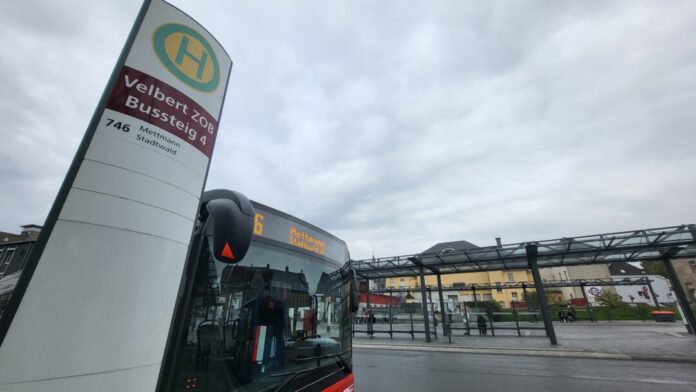 Mit dem Ticket geht es im Nahverkehr quer durch die Republik. Foto: Volkmann