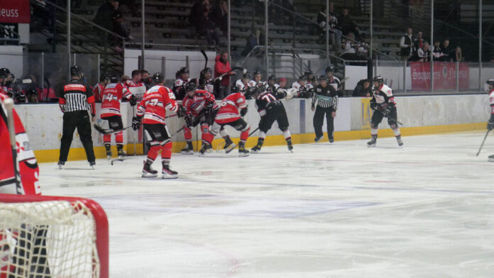 Den Partie gegen Neuss gewannen die Ratinger Ice Aliens. Foto: Ice Aliens