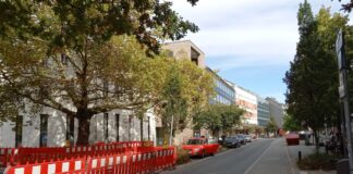 Es muss trocken bleiben, damit die Hauptstraße in Heiligenhaus durchgeführt werden können. Foto: Kling