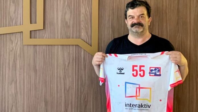 Bojan Sovic seit Saisonbeginn Trainer der Interaktiv-Damen. Foto: Interaktiv
