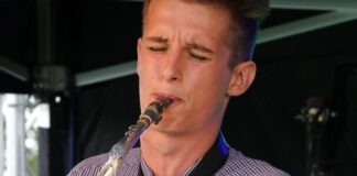 Tom Waters spielt in Mettmann. Foto: Jo Allen