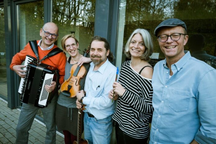 Lothar Meunier, Anne von Nordheim, Hannes Johannsen, Juliane Grothe und Lutz Strenger. Foto: WIR