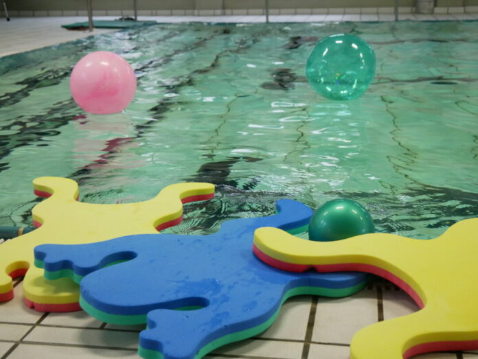 Fitness im Wasser soll die Muskulatur und das Herz-Kreislaufsystem stärken. Foto: Pro Mobil