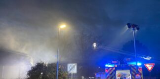 Am 19. Dezember ist ein Feuer in einem leerstehenden Gebäude in Erkrath-Unterfeldhaus ausgebrochen. Foto: Feuerwehr Erkrath