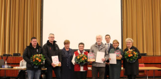 Die Preisträgerinnen und Preisträger des Heimat-Preises 2022. Foto: Stadt Erkrath
