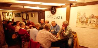 Rund 20 Teilnehmende zählte der Bürgerverein zum Jahresstart am Stammtisch. Foto: BV Düssel