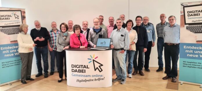 Die Digitalpaten helfen bei Themen aus der digitalen Welt. Foto: Verein