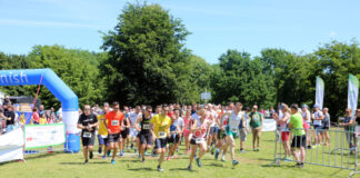 Ähnlich wie bei Seeuferlauf geht es am Grünen See an die Startlinie. Foto: Firmenlauf Ratingen