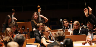 Der Orchester der Heinrich-Heine-Universität Düsseldorf lädt am 26. Januar zu einem dreistündigen Konzert in der Stadthalle ein. Foto: Uniorchester der Heinrich-Heine-Universität Düsseldorf