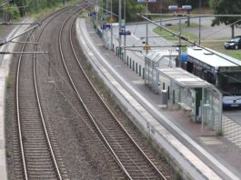 Die Busverbindungen unter anderem zum Bahnhof Aprath sind ein Dauerthema in Wülfrath. Foto: Volkmann