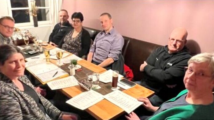 Der Vereinsvorstand bei einem seiner Treffen. Foto: RVE 06