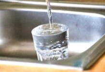 Trinkwasser wird in Wülfrath teurer: Zum 1. April passen die Stadtwerke die Preise an. Foto: Volkmann