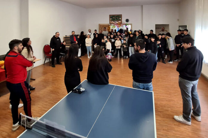 Einen Spieletag zum Kennenlernen hat die Alevitische Gemeinde in Velbert veranstaltet. Foto: privat