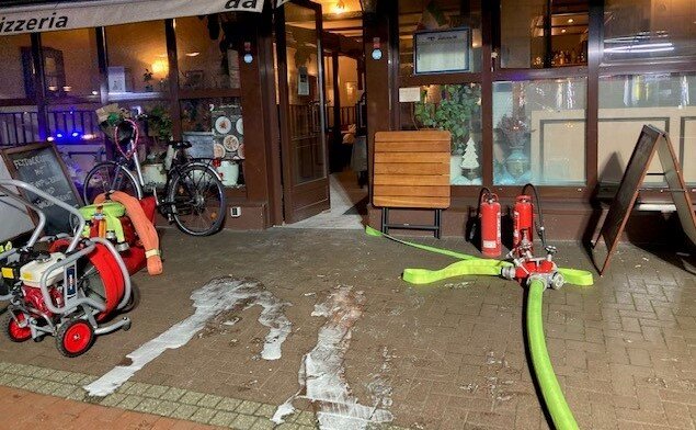 Die Wehr rückte zu einem Brand in einer Pizzeria aus. Foto: FW Ratingen