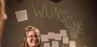 Motiv zum Ferientheaterprojekt "My first love and the things we wish to do" vom 3. bis 14. April 2023. Bild: Lukas Zander