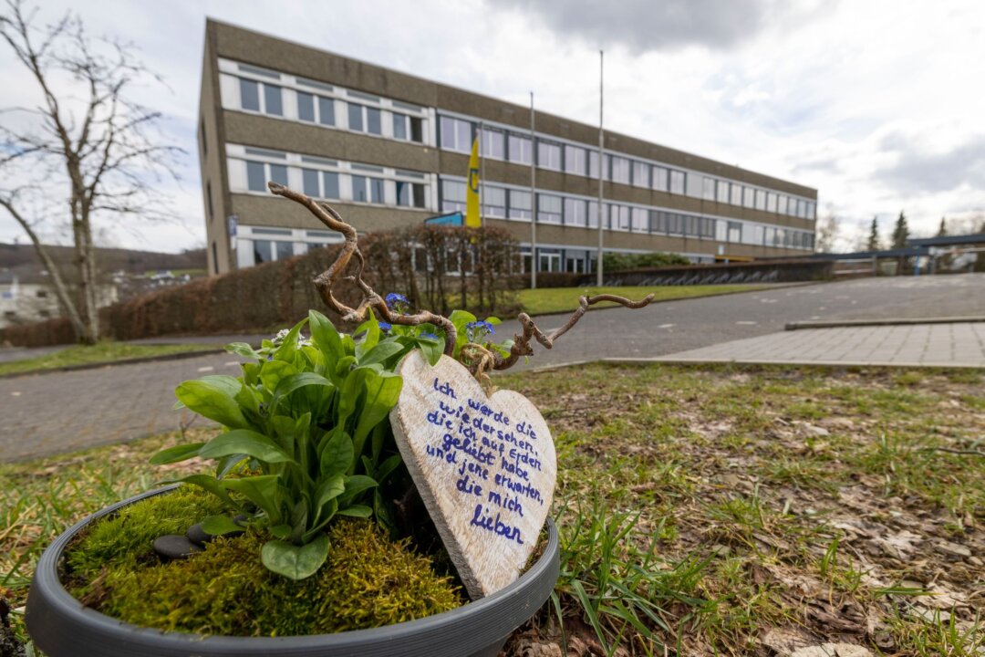 Die Schule, auf die das Mädchen Luise gegangen ist.