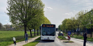 Der Unfallort an der Hochdahler Straße in Erkrath. Foto: Polizei